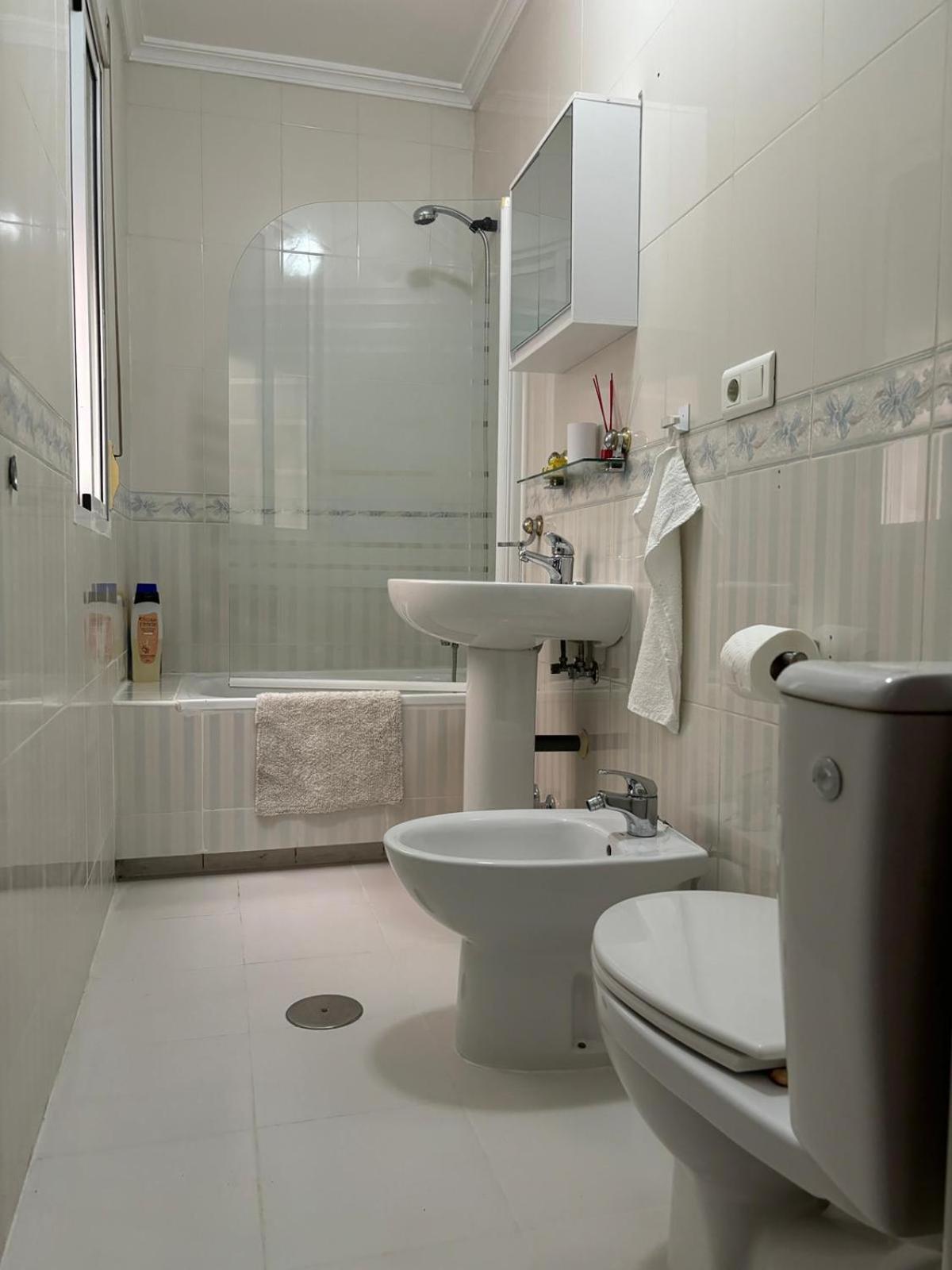 Apartamento Amplio Piso Centrico Huelva